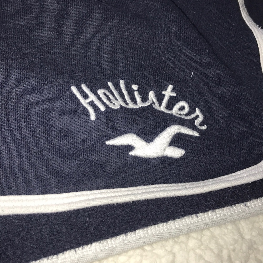 Navy Blue Hollister Shorts - Picture 5 of 6